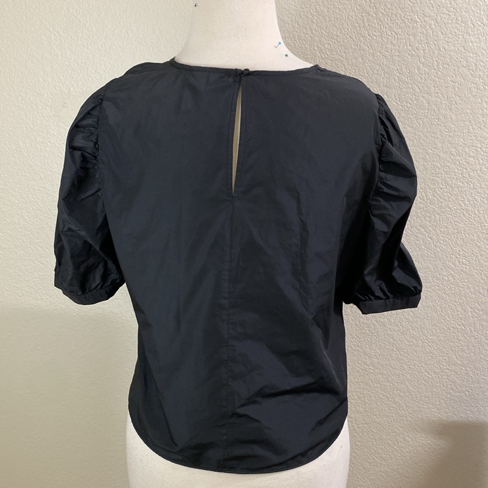 NWT H&M black lightweight short sleeve v neck gathered fabric size 10 - Picture 3 of 4